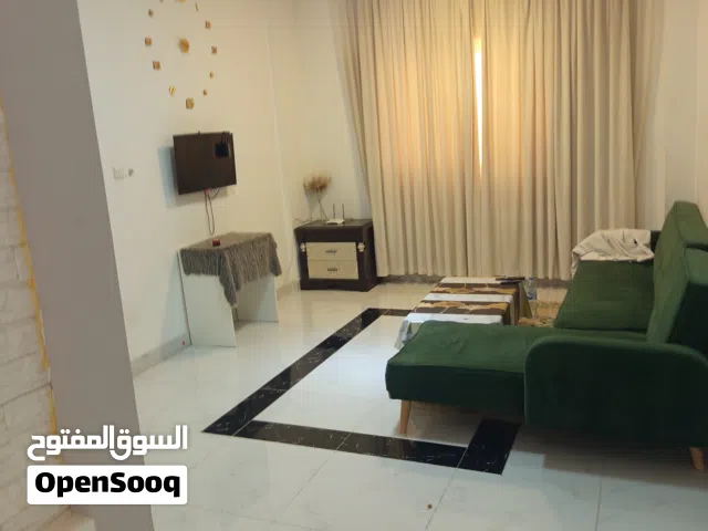 ايجار شقه نظيفه