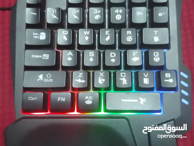 للبيع بأفضل الأسعار مجموعه كامله تشمل كيبورد جيمنج RGB قطعه mix pro