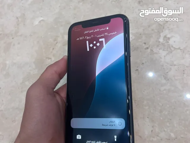 iPhone 11  بسعر مغري