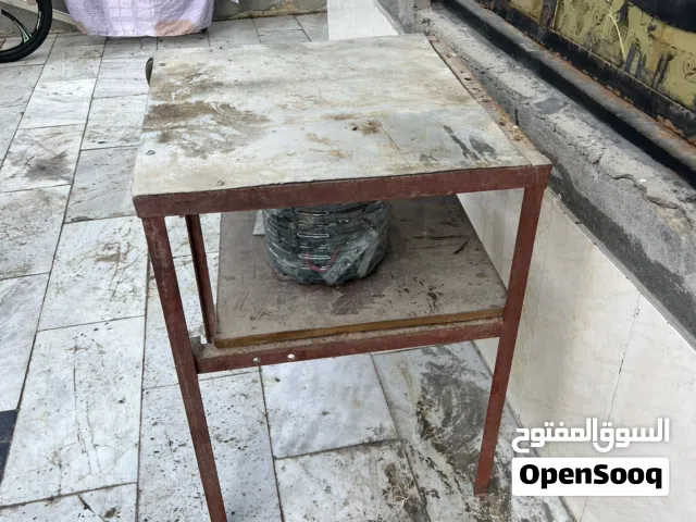 للبيع ميز وبوفية سعر مناسب كلش