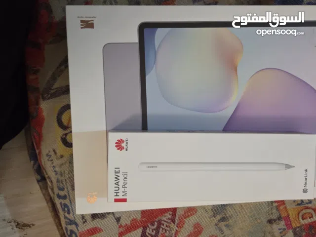 تابلت هواوي ميت باد 11.5 نسخة ال paper mate   مستخدم اقل من شهر مع كل اغراضة