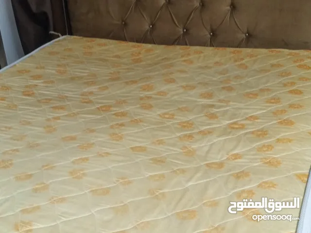 غرفة نوم للبيع