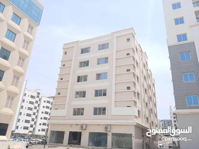 Two bedrooms flats for rent in Bousher near Oman Mall&Al Amin Jamie شقق غرفتين للإيجارقريب مول عمان