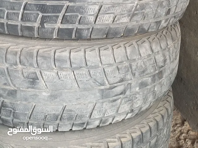 3 قومات وديسكو 16