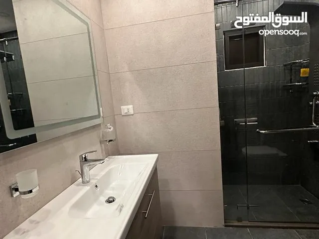 200 m2 4 Bedrooms Apartments for Rent in Amman Deir Ghbar