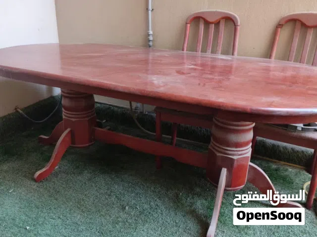 طاولة طعام ممتازة