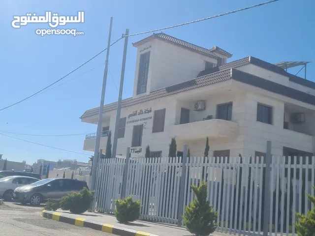 190 m2 4 Bedrooms Townhouse for Rent in Irbid Daheit Al Hussain