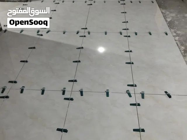 مبلط سيراميك وبورسلين باحدس المعدلت