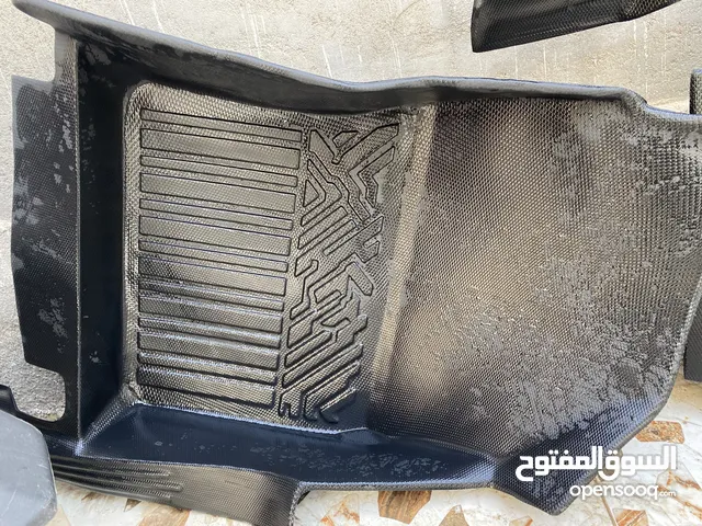 ارضيات كورلا 2024