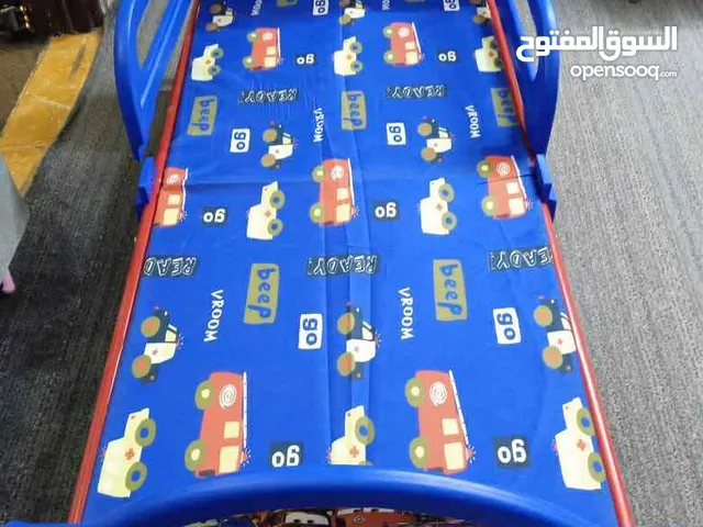 تخت اطفال الأزرق و الزهري حديد قوي الخشب جامد