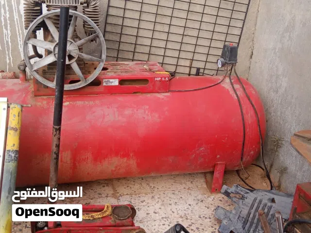 بطاعة إيطالية للبيع كمبرسوري 500 ومكينة شبه جديده وكريك مكانهم تاجوراء