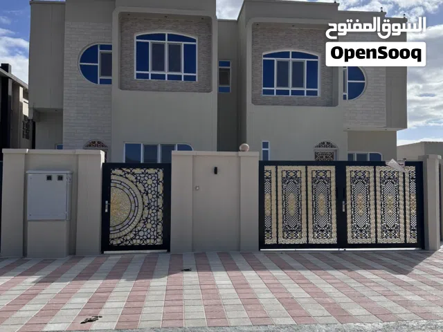 توين فيلا للبيع في صلاله  صحنلوت الشماليه