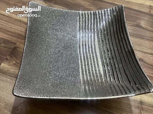 Modern Silver Square Bowl وعاء فضي مربع عصري