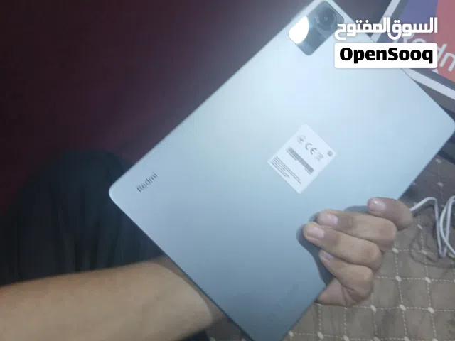 سلام عليكم ايباد، ريديمي AS كامل محلقات ونضيف شخط مابي واخو جديد وكلشي ويا وستعمال قليل سعر 195