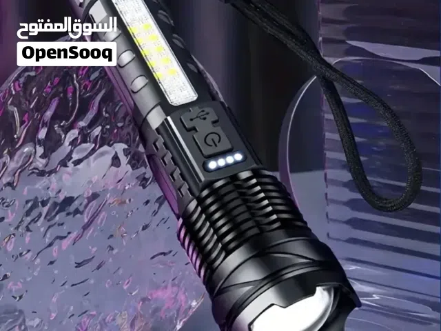 كشاف قوي بثلاء درجات