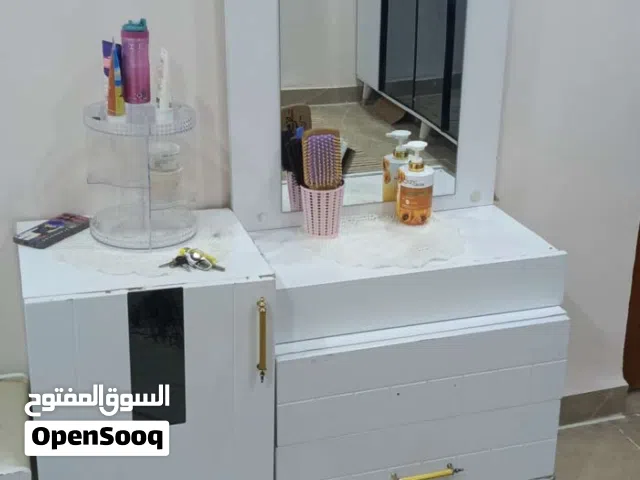 غرف نوم مستعمله نظيفه للبيع 6قطع تركيه