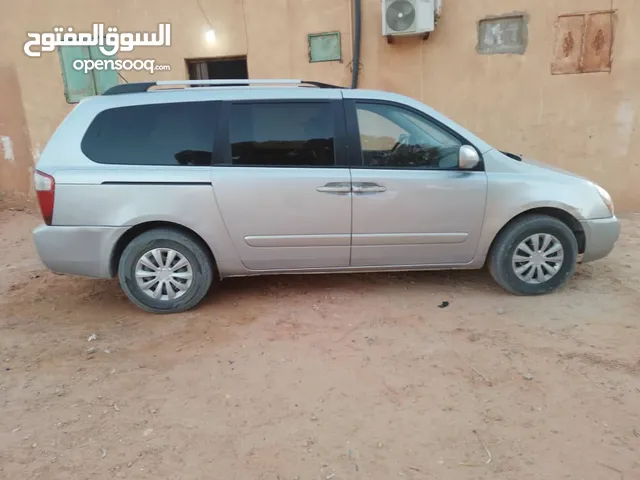 Kia Sedona 2009 in Sirte