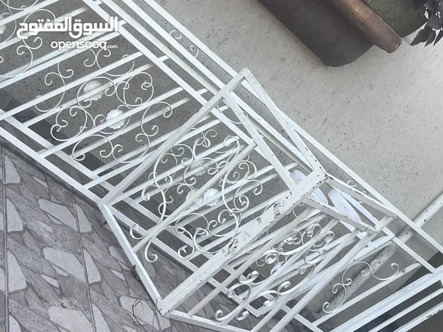 السلام عليكم ورحمة الله حديد متع الدروج مستعمل