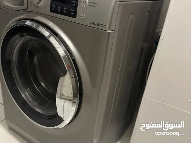 غسالة 9 كلغم ماركة ariston  مستعملة بحالة ممتازة  البيع لغرض التجديد
