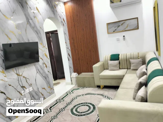 شقة مميزة للبيع  صلالة الوادي