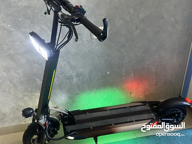 سكوتر كهربائي