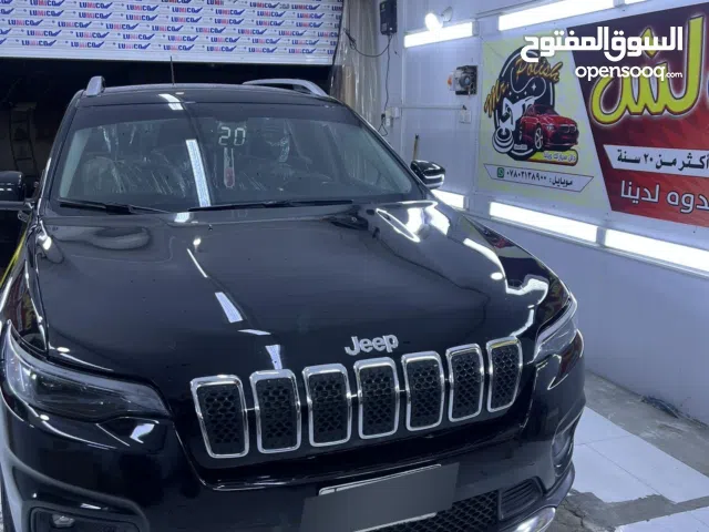 جيب شيروكي 6 سلندر