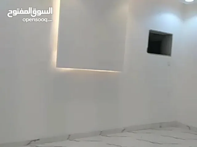 2000 m2 5 Bedrooms Apartments for Rent in Al Madinah Al Iskan