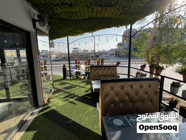 Ready-to-Operate Premium Restaurant for sale-Lease Transfer