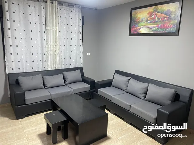 50 m2 Studio Apartments for Rent in Ramallah and Al-Bireh Al Tahta