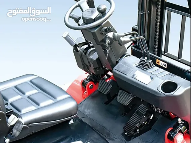 للبيع فوركلفت HANGCHA مميزة جدا ذات مواصفات عالية
