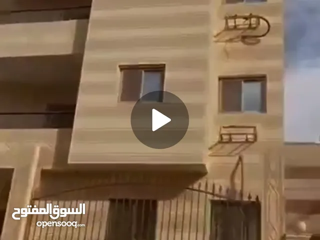 عماره للبيع في اكتوبر كمبوند الإعلاميين موقع استراتيجي بالقرب من جميع الخدمات والمرافق المهمه