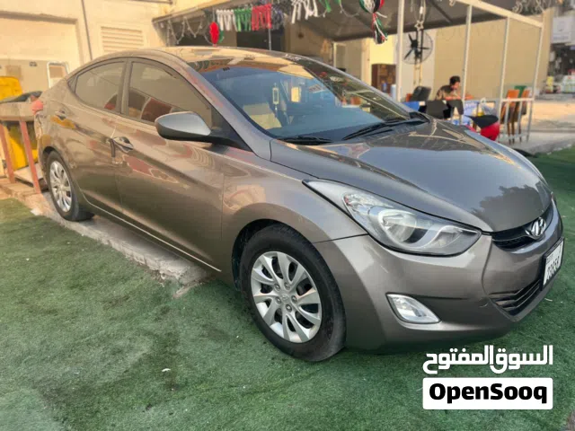 HYUNDAI ELANTRA 2011