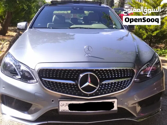 2011 مرسيدس بنز الفئة-E E 200