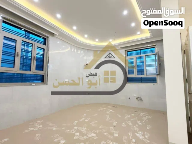 بناية تجارية للبيع منطقة البصرةّّ