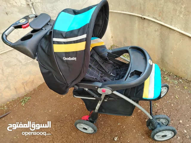 عرباية اطفال نوع GoodBaby مستعمل بحالة جيدة جدا