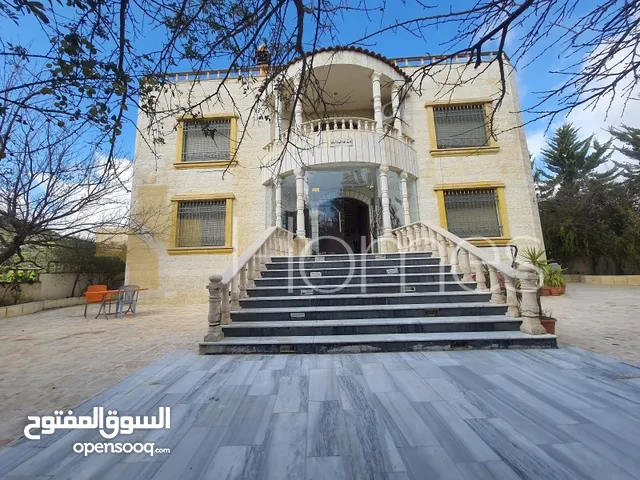 800 m2 4 Bedrooms Villa for Sale in Amman Airport Road - Manaseer Gs