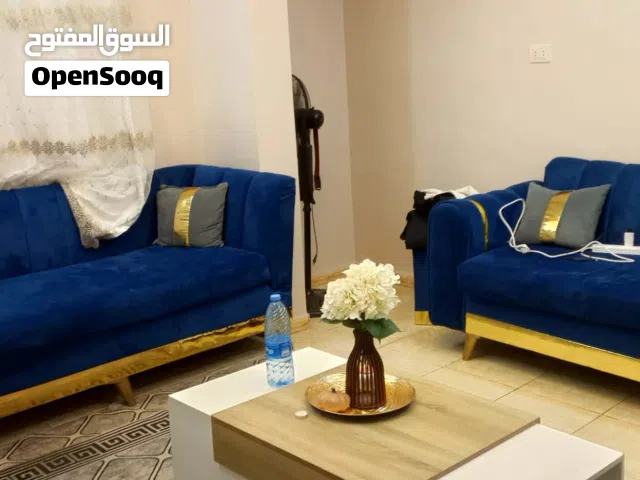 طقم كنب بحاله ممتازه تفصيل