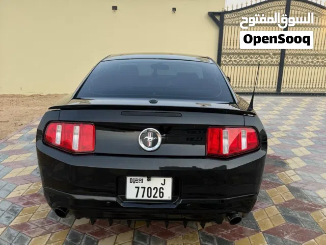 2012 Ford Mustang V6