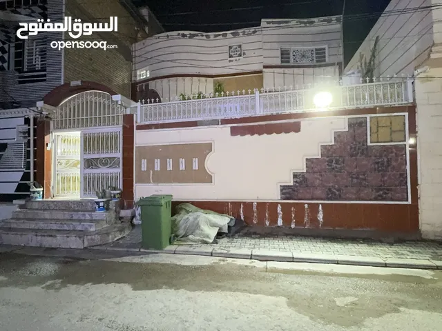 200 m2 5 Bedrooms Townhouse for Sale in Najaf Al Adalah