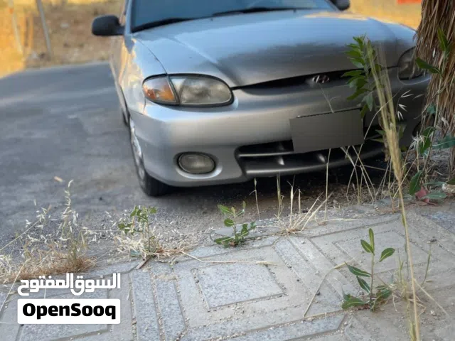 1999 هيونداي اكسنت GL