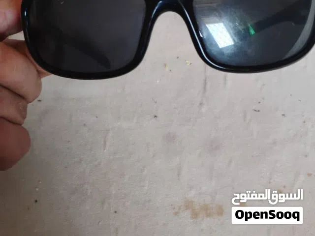 نظارة أصلية