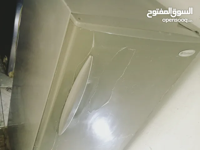 ديب فريزر 5 درج مثل الجديد لا يوجد في اي عيوب