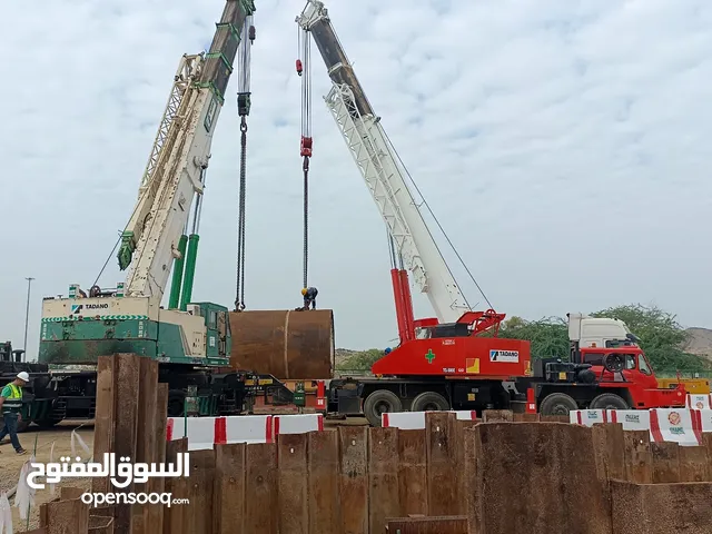 2000 Crane Lift Equipment in Jeddah