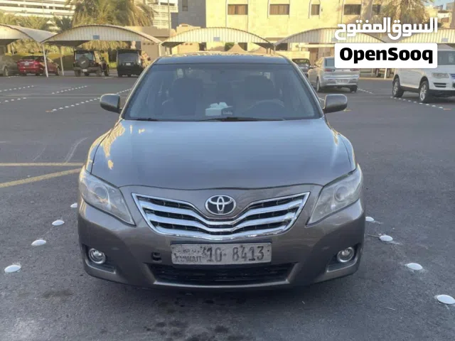 2010 تويوتا كامري GL