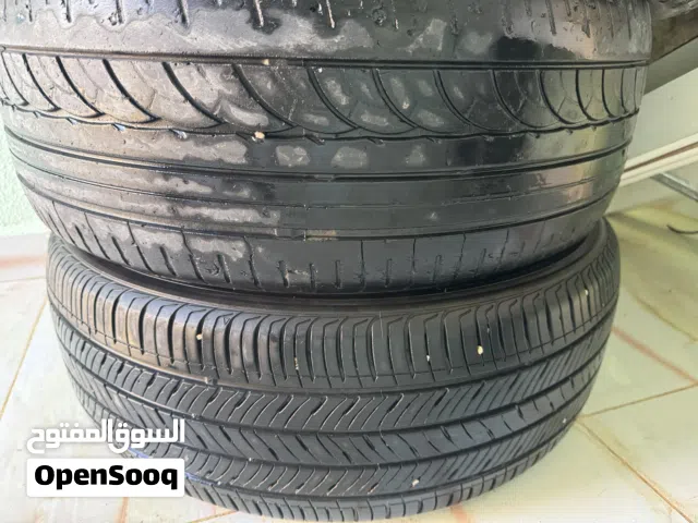 كوشوك مستعمل لبيع 215/55/17 اوبتما سوناتا قياس الشركةً