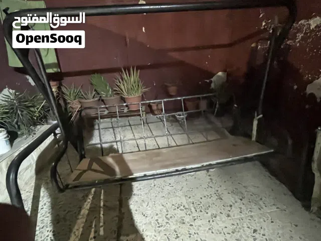 ارجوحة 4 مقاعد بحال الواكالة بدون فرش