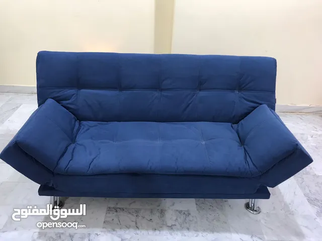 صوفه قابله للطي مريحه و عصريه ولون مميز