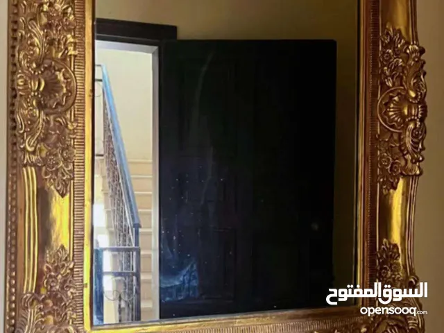 مرايا شبه جديده استعمال نظيف لاتواصل علي رقم الهاتف ونساعدوك في سعر