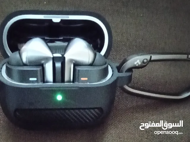  Headsets for Sale in Baghdad
