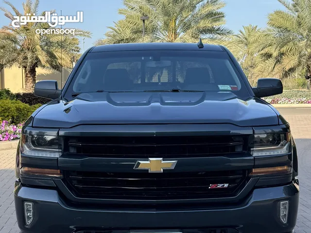 للبيع سلفرادو Z71 بحادث بسيط جداً
